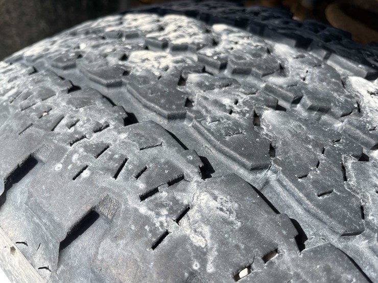 2016-dodge-2500-image-22