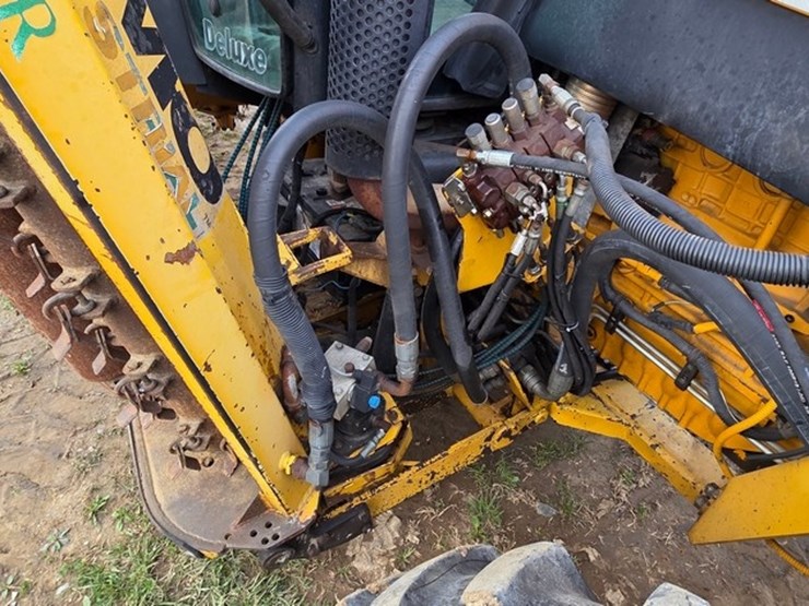 2006-new-holland-ts135a-image-45