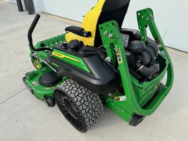 2024-john-deere-z950m-image-2
