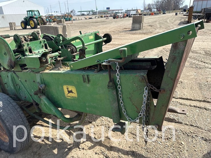 john-deere-24-image-6