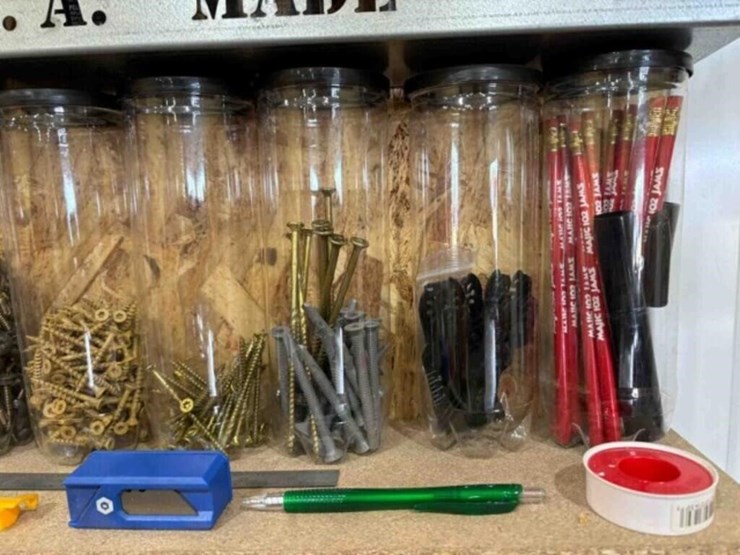 wall-mount-holder-and-contents-image-3