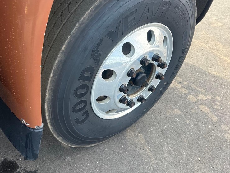 2006-international-durastar-4400-image-14