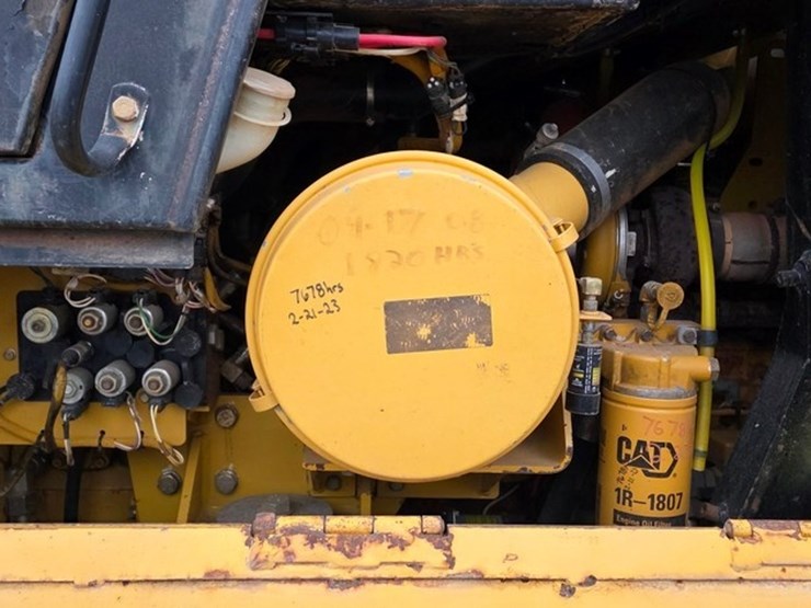 2006-caterpillar-963c-image-61