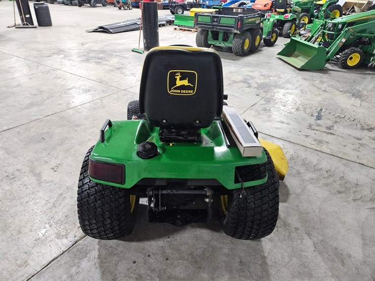 john-deere-445-image-4