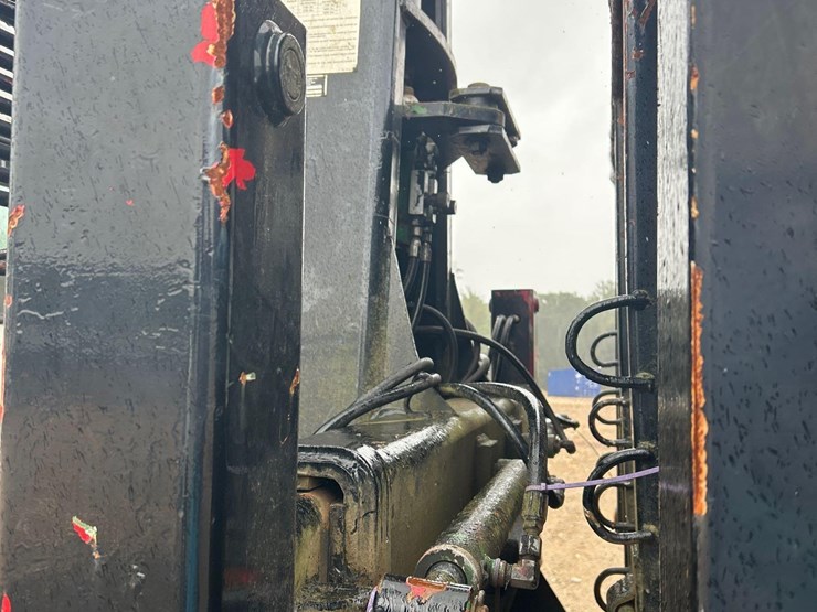 2007-kenworth-t300-image-12