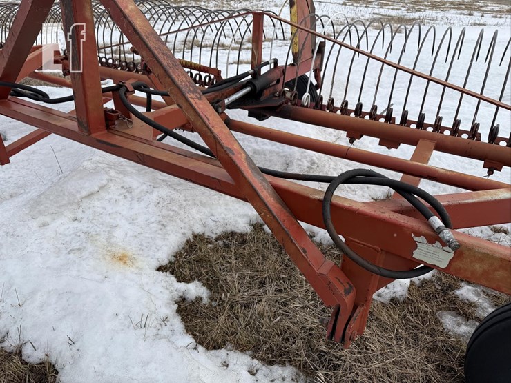 rowse-42ft.-dump-rake-268-image-11