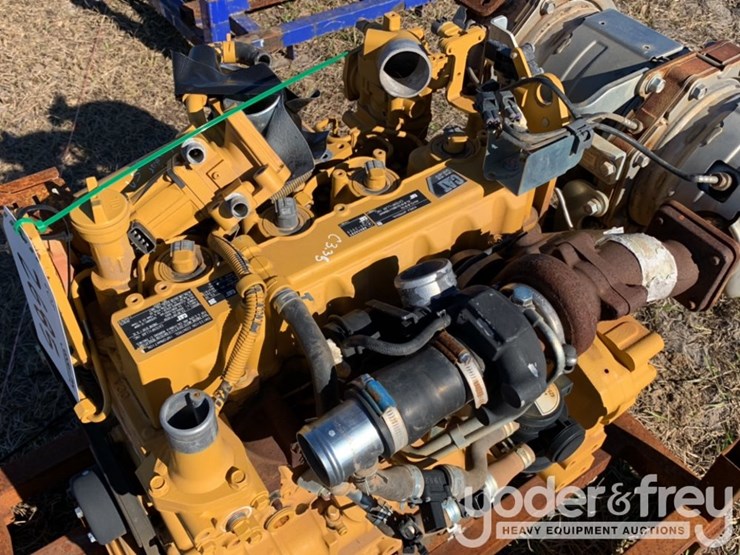 caterpillar-257d-image-23