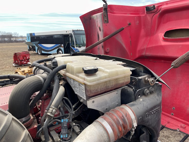 2008-peterbilt-386-image-55