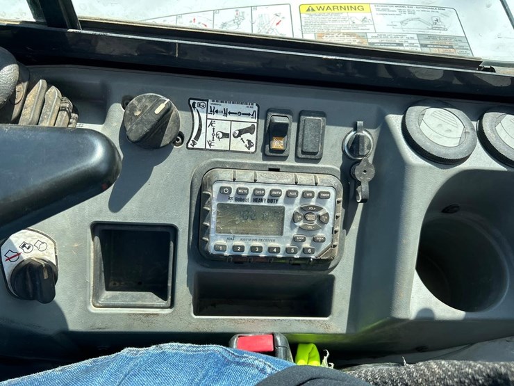 2020-bobcat-e42-image-23
