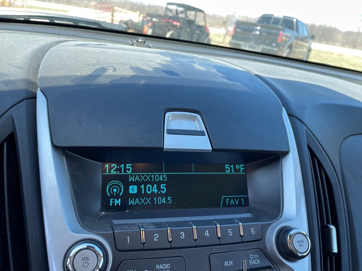 2013-chevrolet-equinox-image-58