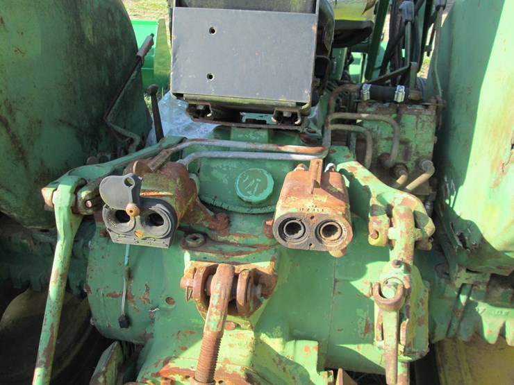 john-deere-2550-image-8
