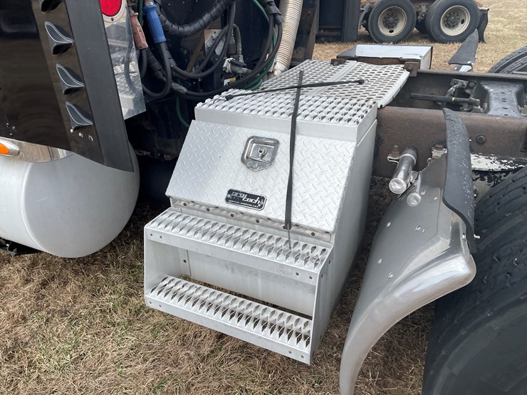 2006-caterpillar-c15-image-50