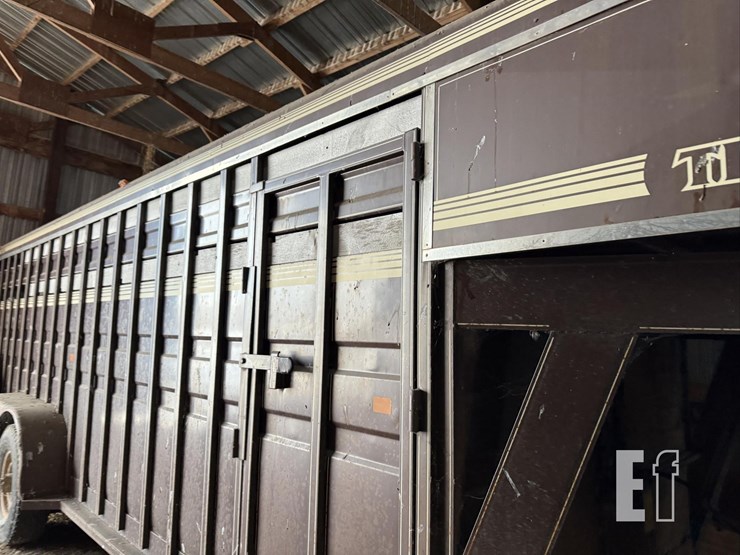 1991-titan-20-image-16