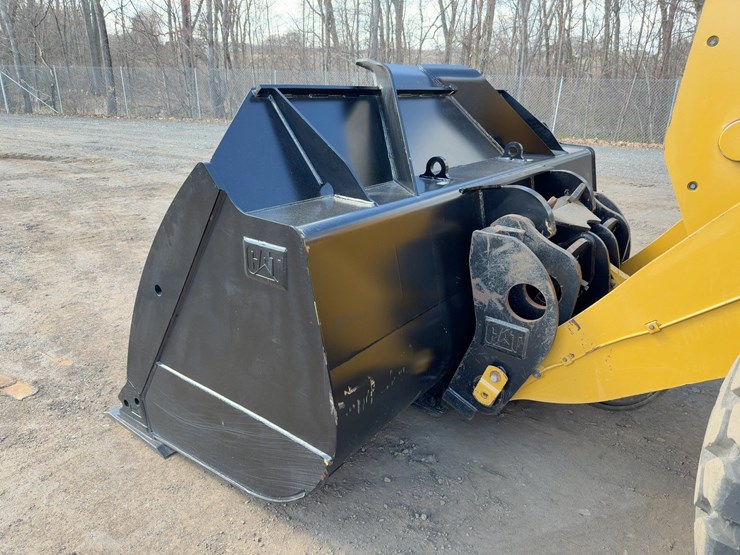 2017-caterpillar-950m-image-10