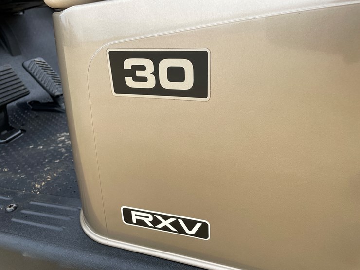 #606-•-ez-go-rxv-30-electric-golf-cart-image-10