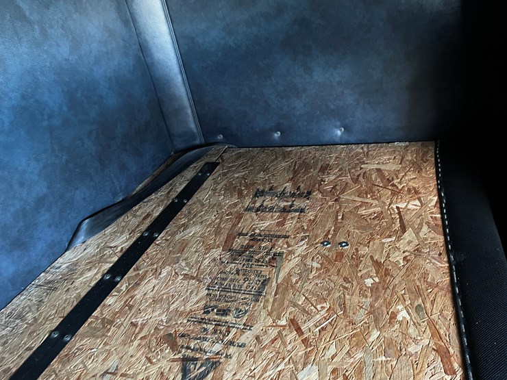 #400-•-1997-mac-ch600-semi-(has-wi-title)-image-104