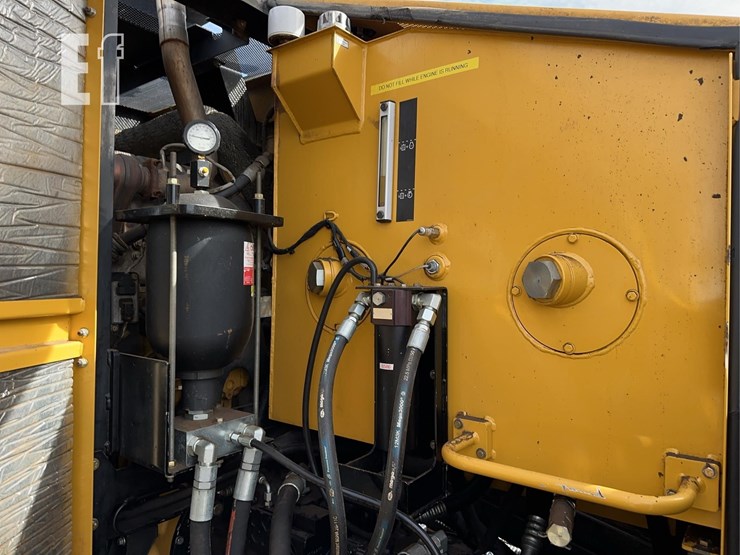 2017-vermeer-navigator-d100x140-series-iii-image-19