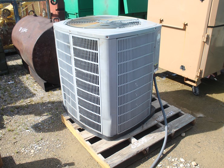 #8075-•-burkhardt-outside-ac-unit-image-2