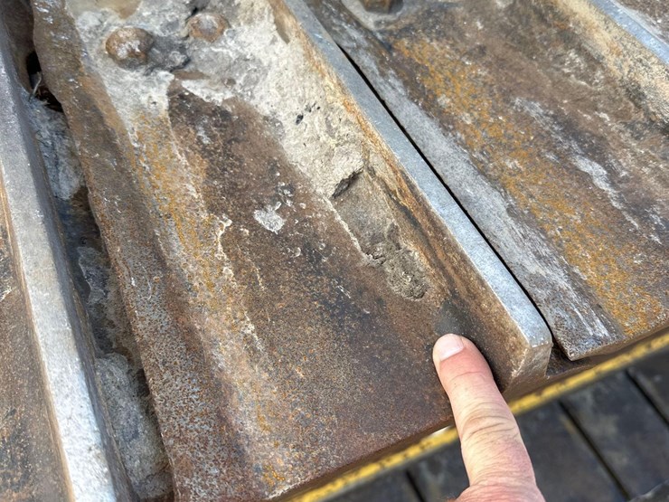 2021-komatsu-d51pxi-24-image-20