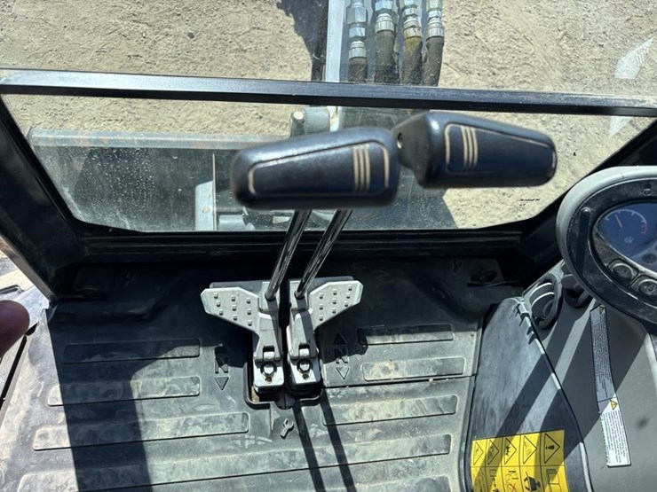 2020-bobcat-e26-image-27