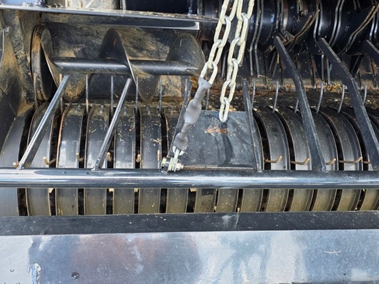 2023-case-ih-rb455-image-25