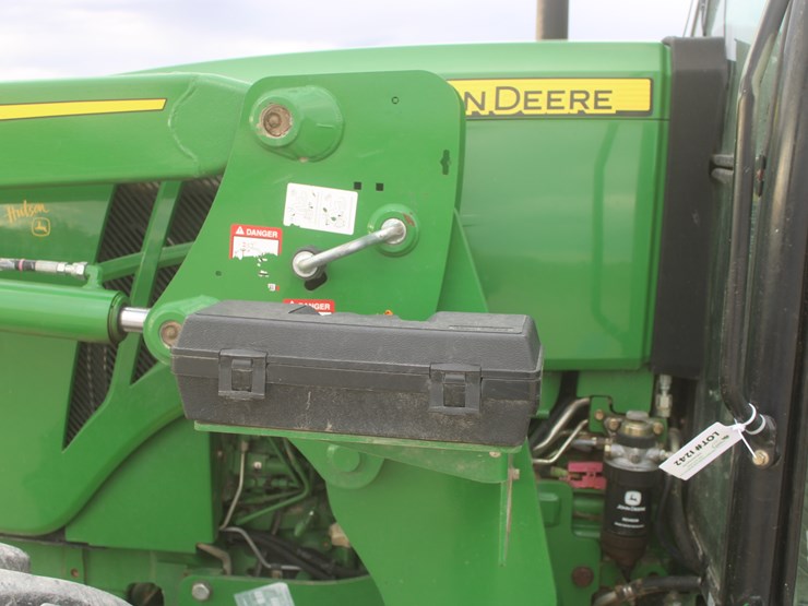 2013-john-deere-5100e-image-24