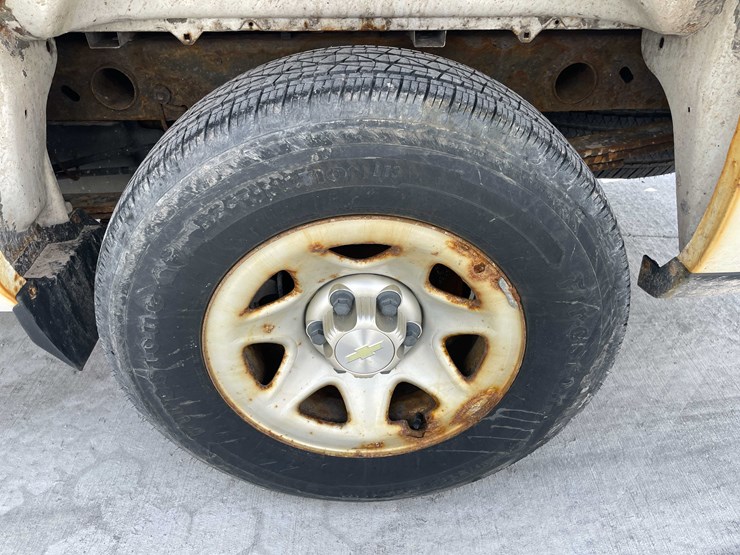 2014-chevrolet-1500-image-22