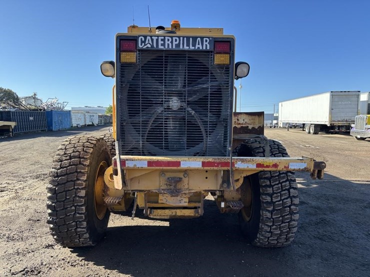 caterpillar-143h-image-8