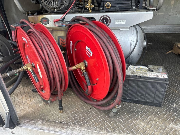 2015-ford-transit-image-17