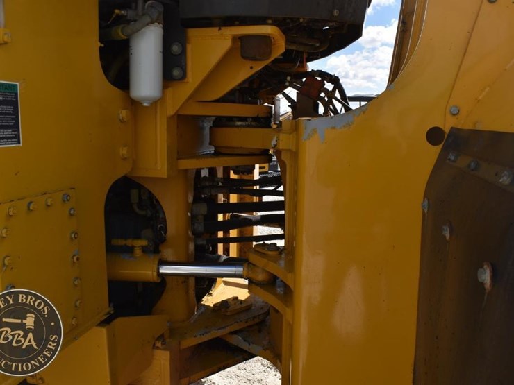 2015-kawasaki-95z7-image-25