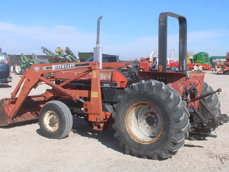 1989-case-ih-685-image-9