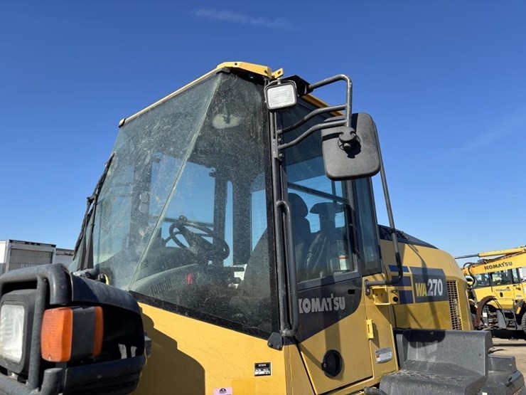 2018-komatsu-wa270-8-image-30