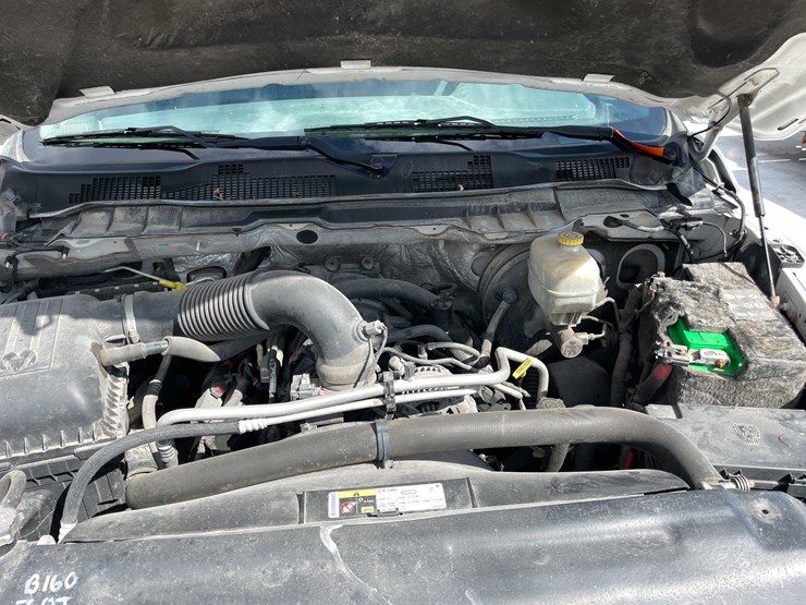 2016-dodge-2500-image-9