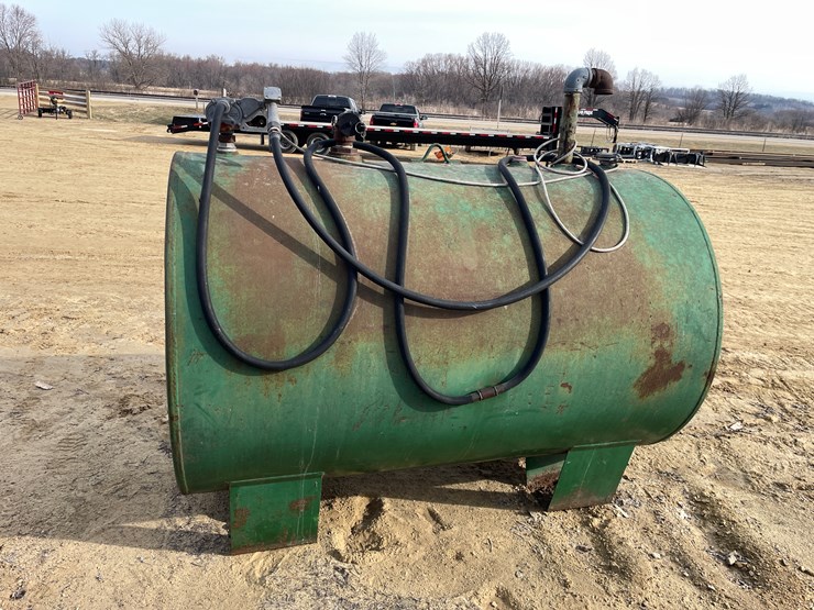 #3962-•-500-gallon-metal-fuel-tank-image-6