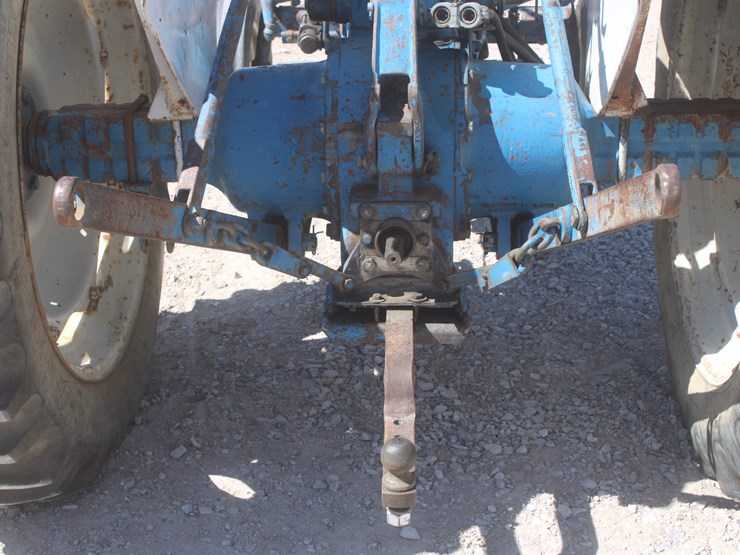 1966-ford-4000-image-29