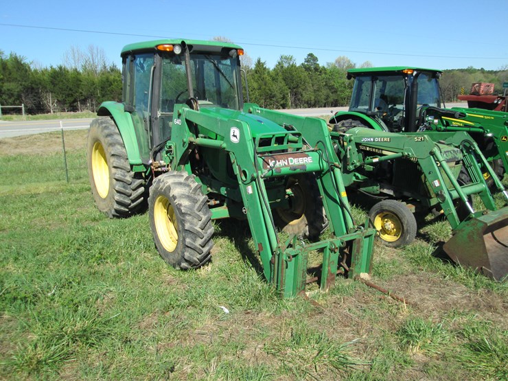 john-deere-6215-image-2