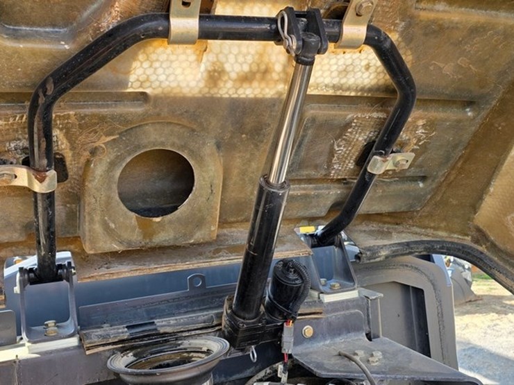 2018-volvo-sd115b-image-54