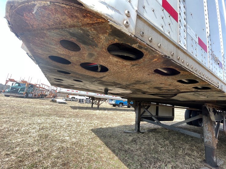 #158-•-2017-wabash-single-axle-semi-trailer-(has-wi-title)-image-9