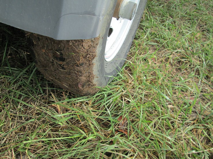 2013-deere-tires-image-14