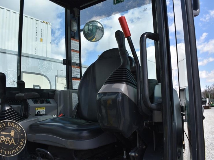 2023-komatsu-pc55mr-5-image-51