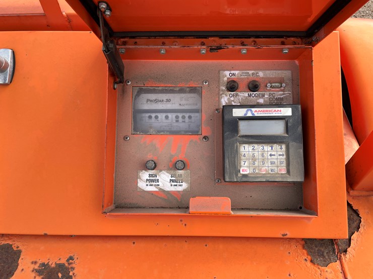 #205-•-1999-american-electronic-sign-trailer-image-16