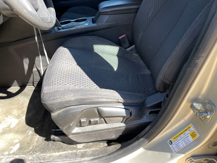 2013-chevrolet-equinox-image-50