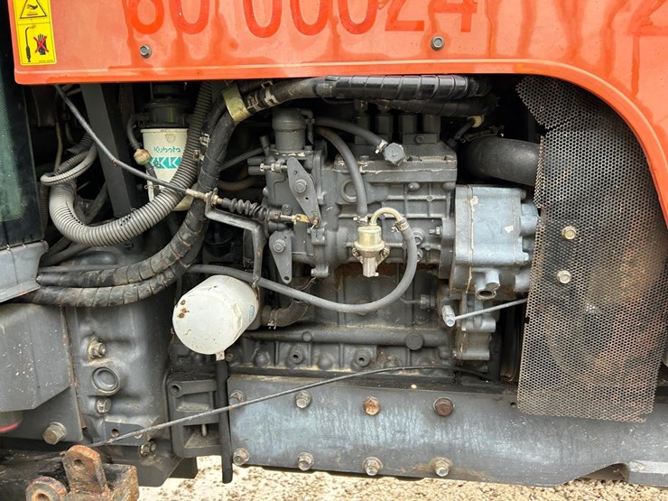 kubota-m105s-image-11