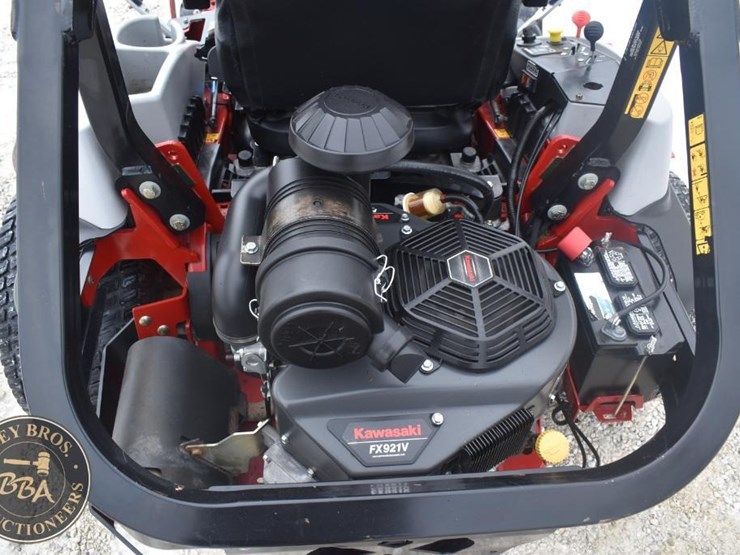 2022-exmark-lzx921gka726a1-43327-image-23