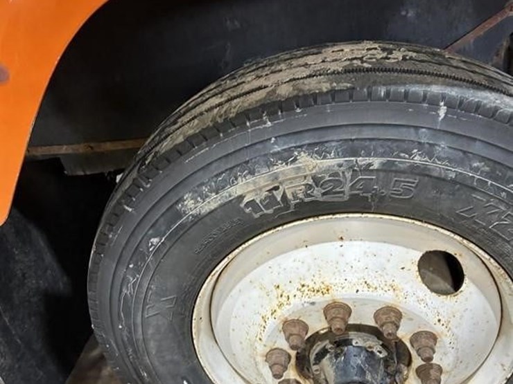 1998-international-s2500-image-50