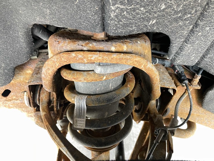 2014-chevrolet-1500-image-21