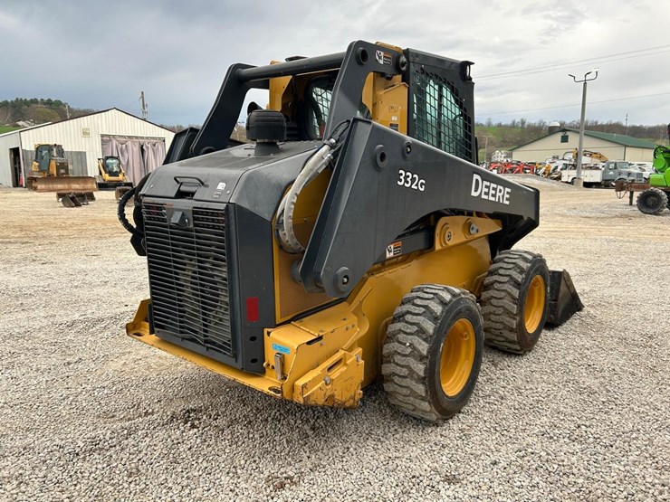 2020-deere-332g-image-4