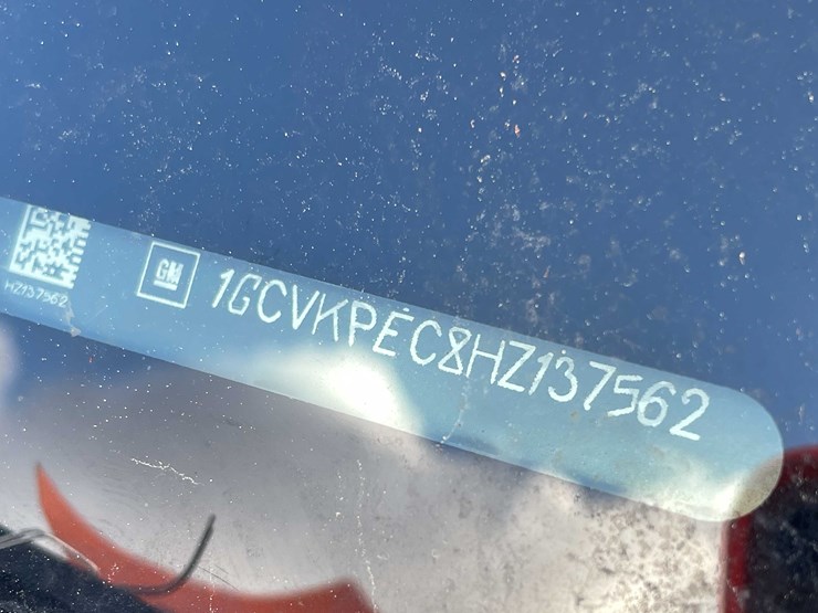 2017-chevrolet-1500-image-36