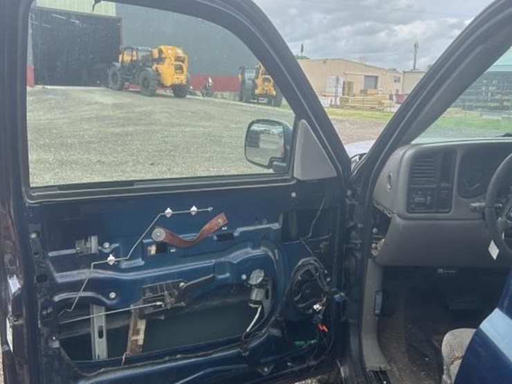 1999-chevrolet-1500-image-11