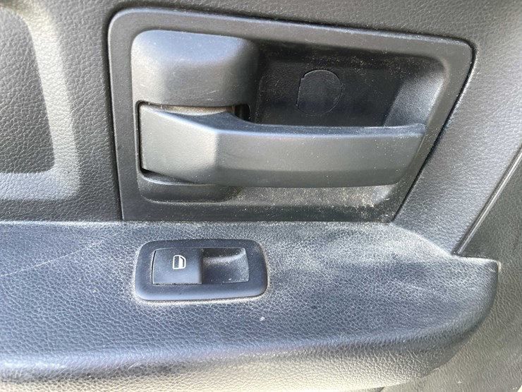 2015-dodge-2500-image-94